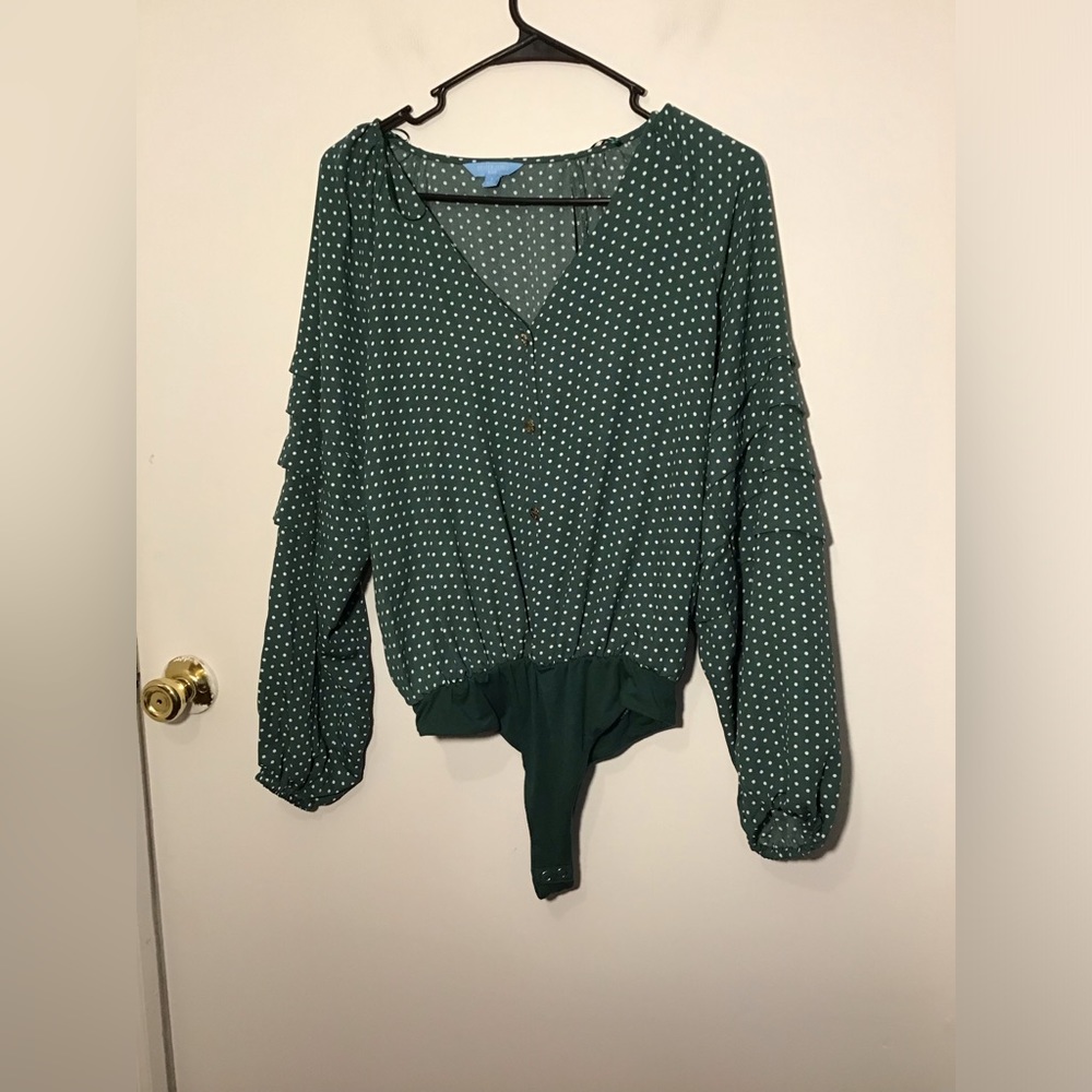 Draper James Women's RSVP Ruffled Sleeve Print Bodysuit Size small